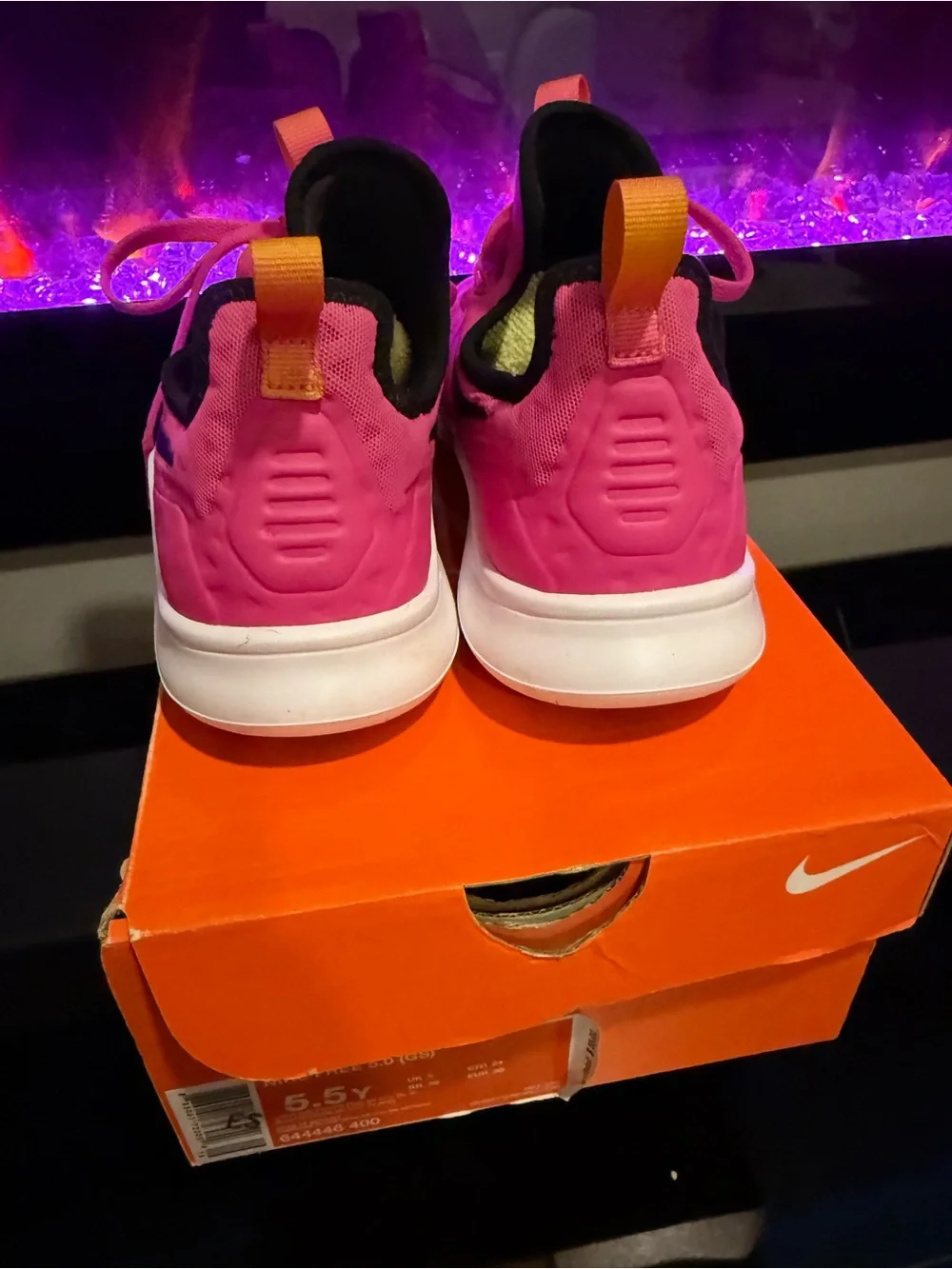 Nike Women's Magenta Free Run 5.0